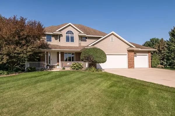 1707 Cedar Crest RD NW, Rochester, MN 55901