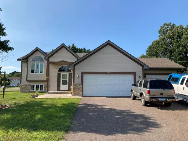 3485 Maple DR S, Cambridge, MN 55008