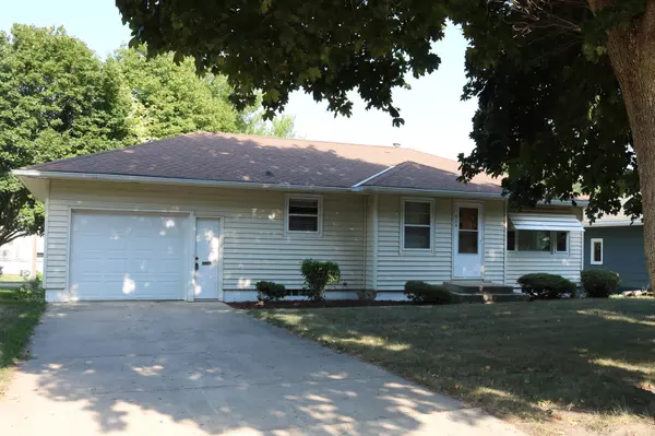 404 N Main ST, Sherburn, MN 56171