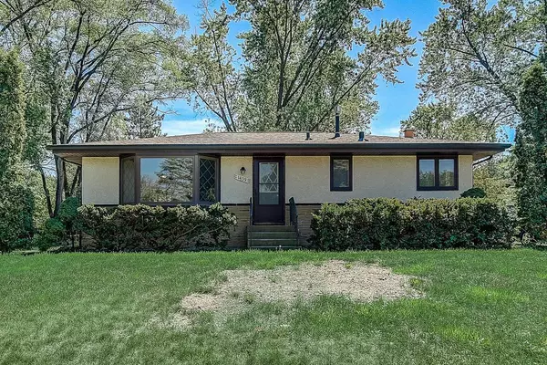 1439 16th TER NW, New Brighton, MN 55112