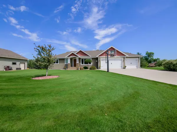 Alexandria, MN 56308,5105 Patriot CT NE