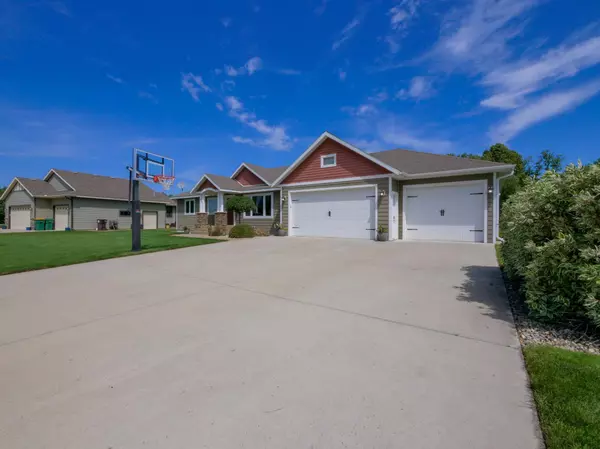 Alexandria, MN 56308,5105 Patriot CT NE