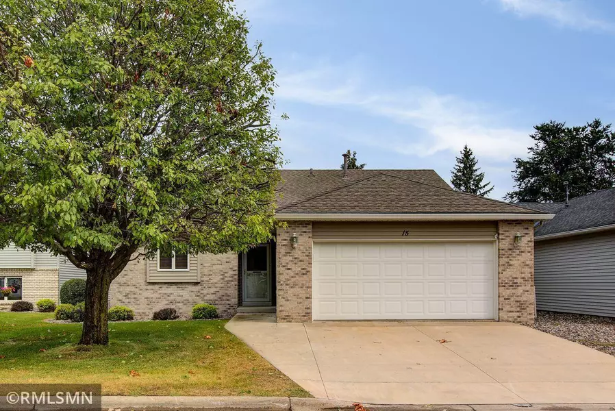 15 Pine Tree CT, Sartell, MN 56377