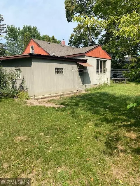 Little Falls, MN 56345,310 4th ST NE