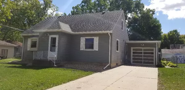 Albert Lea, MN 56007,1306 Levison ST