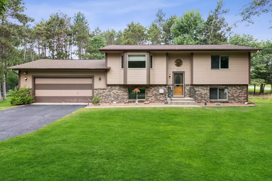 3110 Norway CIR S, Cambridge, MN 55008