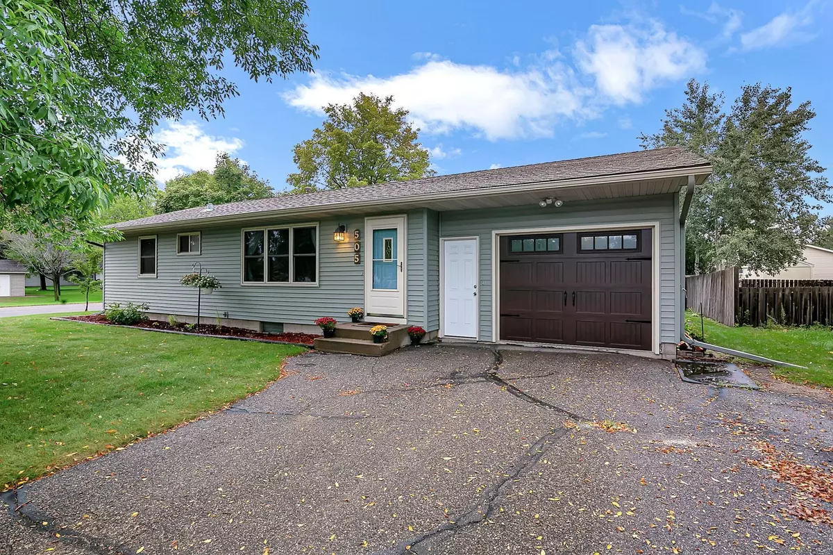 Saint Joseph, MN 56374,505 E Able ST