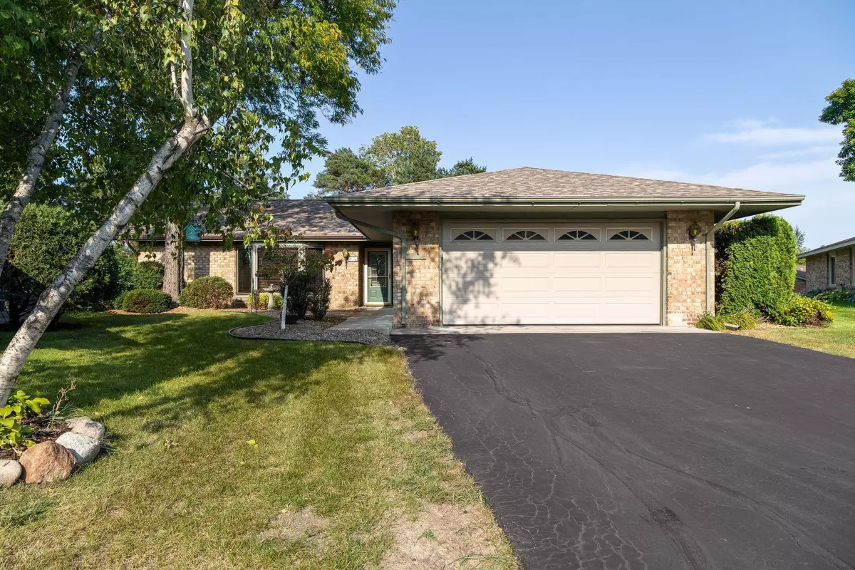 Plymouth, MN 55447,36 Jewel LN N