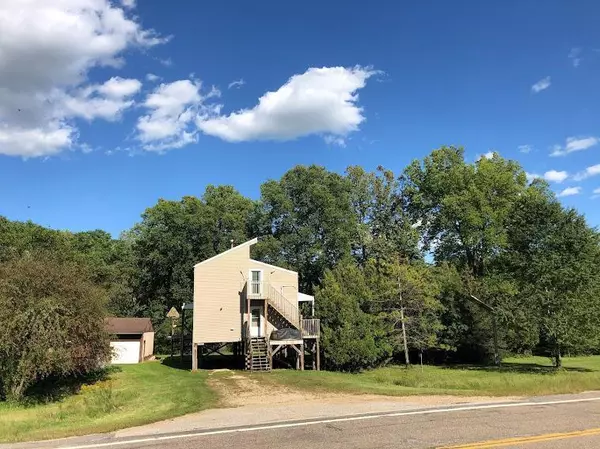 34569 County Road 11 S, Hammond, MN 55991