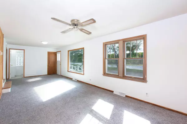 Fridley, MN 55432,8065 Riverview TER NE