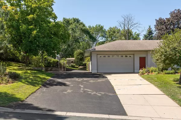 Inver Grove Heights, MN 55076,7239 Clayton AVE