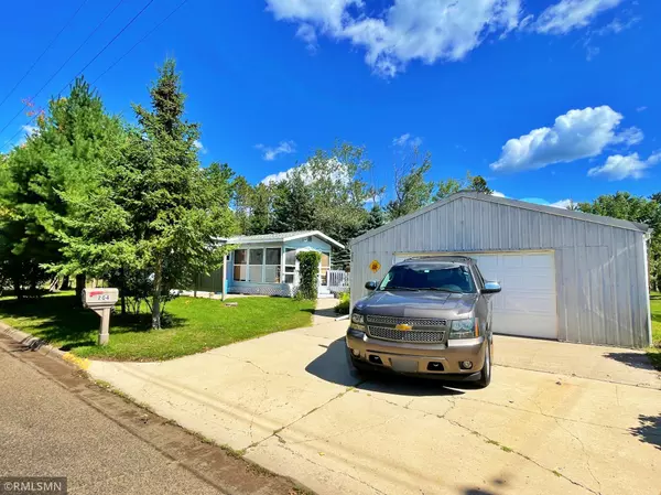 Crosby, MN 56441,204 8th ST NE