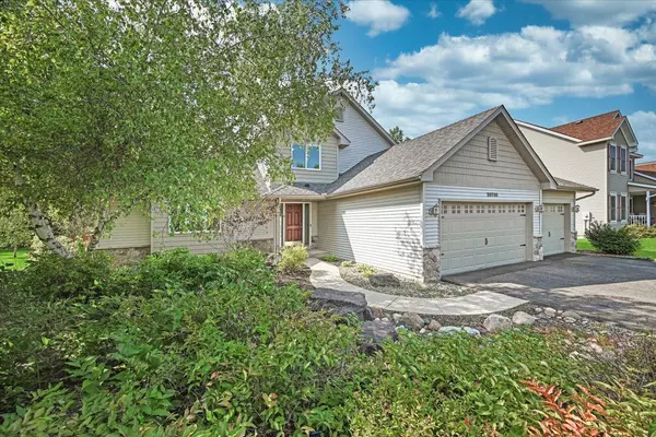 Lakeville, MN 55044,20739 Islandview CIR