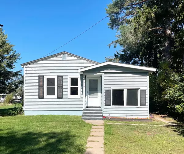 310 Minnesota ST, Sandstone, MN 55072