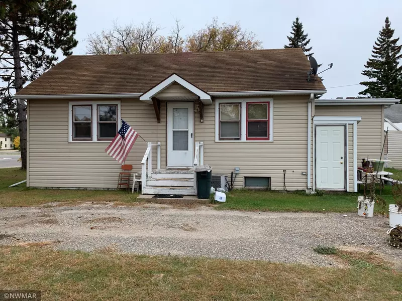 606 1st ST NW, Cass Lake, MN 56633