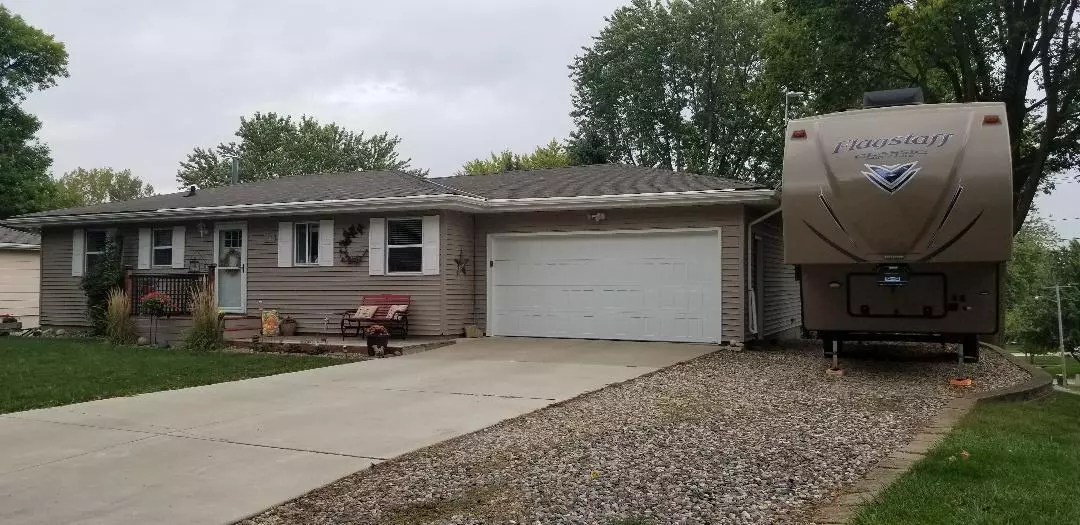 Albert Lea, MN 56007,1121 Crestview RD