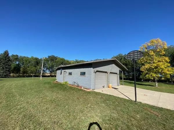 New York Mills, MN 56567,48033 380th ST