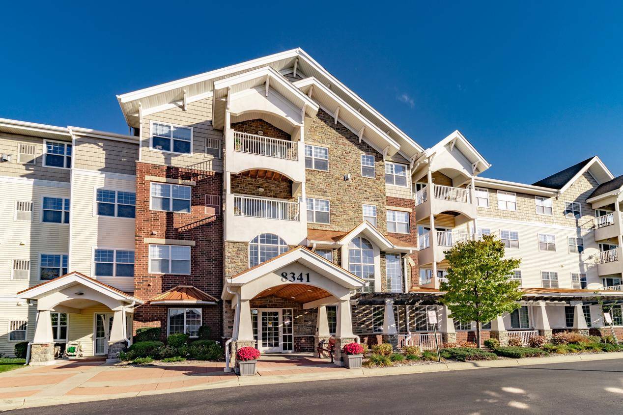 8341 Lyndale AVE S #214, Bloomington, MN 55420