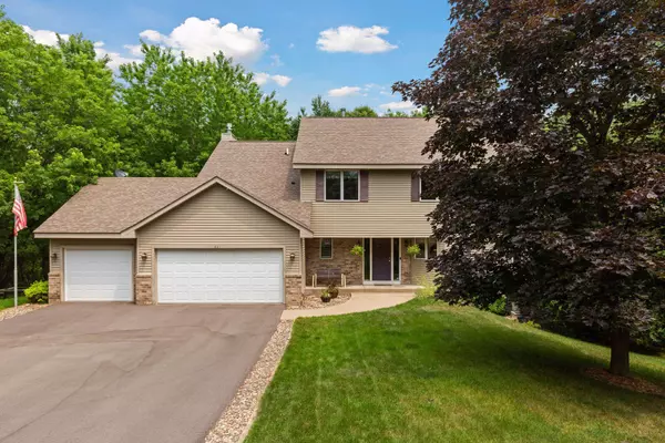 Prior Lake, MN 55372,18415 Lone Oak CT