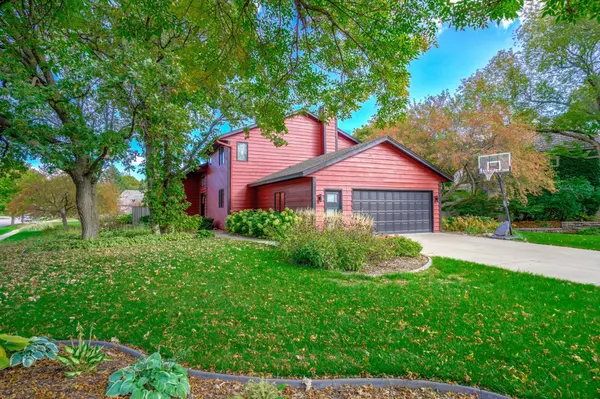 Apple Valley, MN 55124,13410 Guild AVE