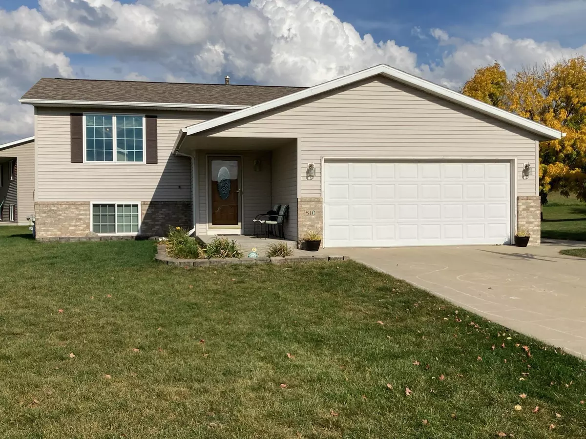 Stewartville, MN 55976,510 Pheasant Run LN NE