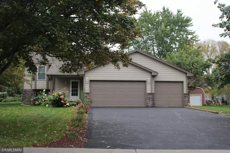 13275 Marigold ST NW, Coon Rapids, MN 55448