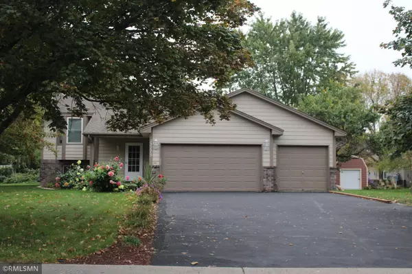 13275 Marigold ST NW, Coon Rapids, MN 55448