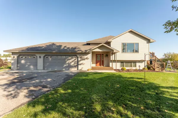 4091 Latoka View LN SW, Alexandria, MN 56308