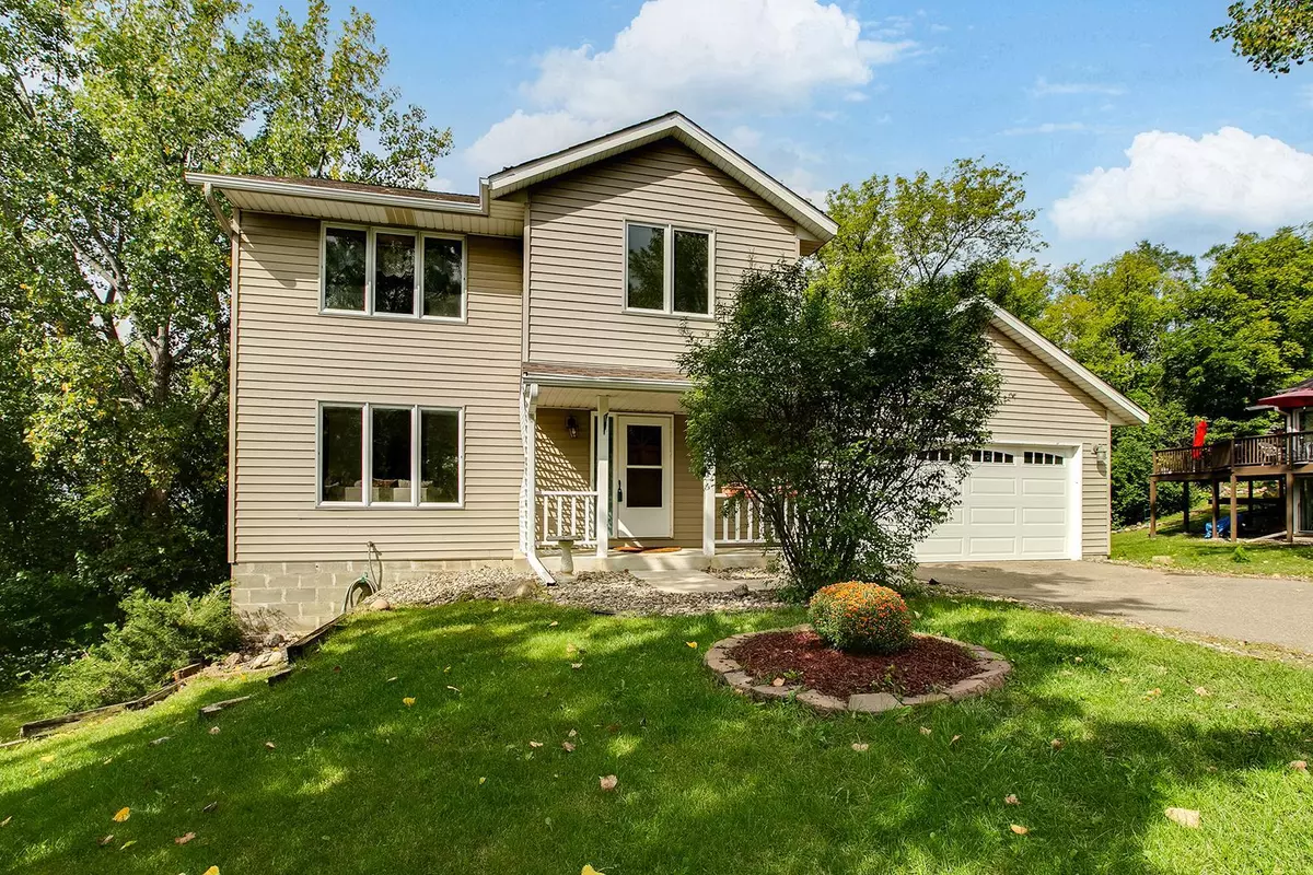 Burnsville, MN 55337,13616 Vincent CIR