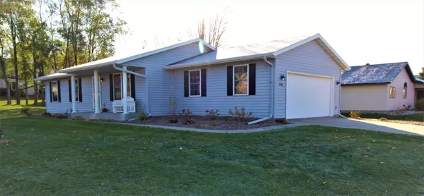 1705 S Court ST, Fergus Falls, MN 56537