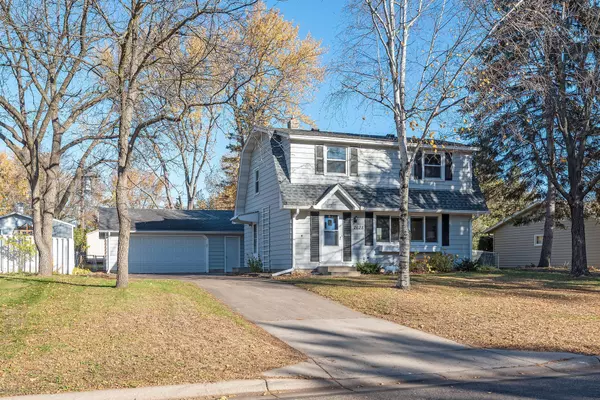 White Bear Lake, MN 55110,2621 Valley View PL