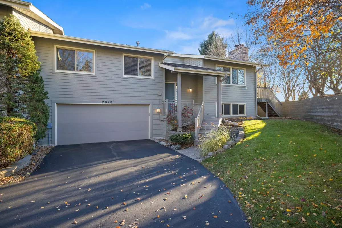 Bloomington, MN 55438,7020 W 84th Street CIR