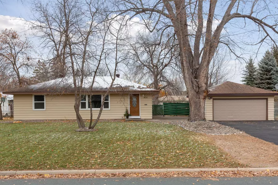 430 Layman LN, Bloomington, MN 55420