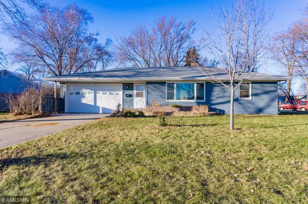 204 W 4th ST, Waconia, MN 55387