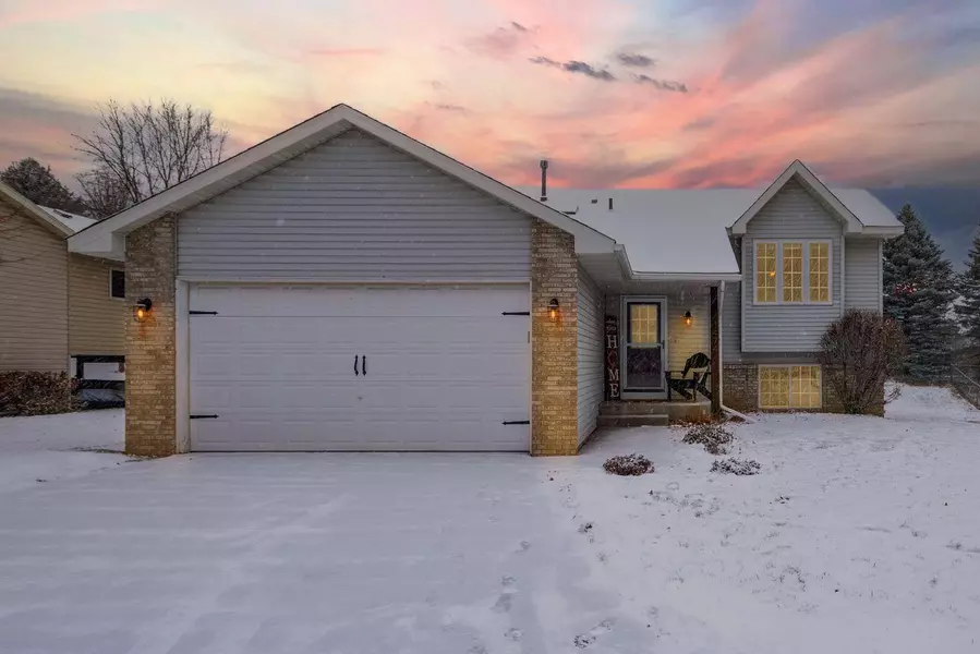 1474 Vixen LN, Delano, MN 55328