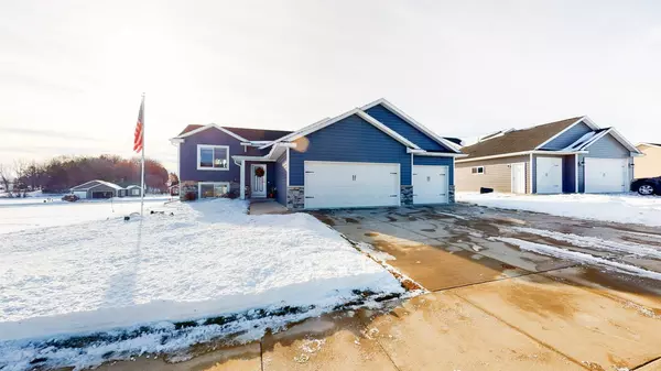 1031 Lone Stone CT SE,  Chatfield,  MN 55923