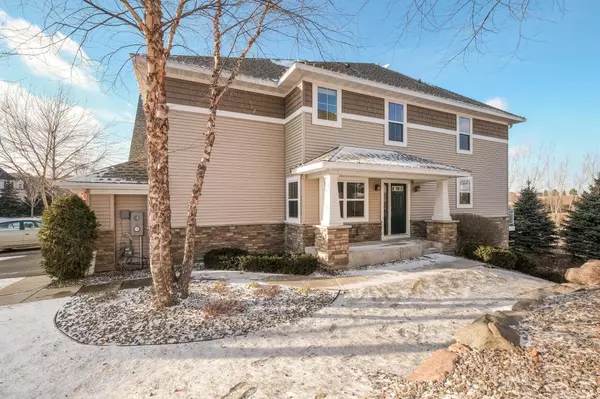 15435 June Grass LN, Eden Prairie, MN 55347