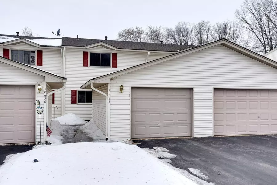 10658 Hummingbird ST NW, Coon Rapids, MN 55433