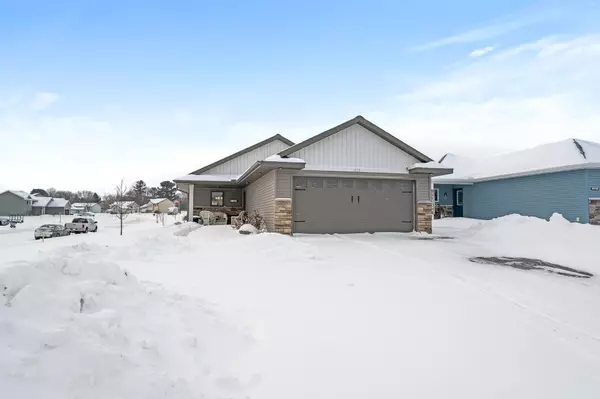 Mora, MN 55051,415 Cardinal ST