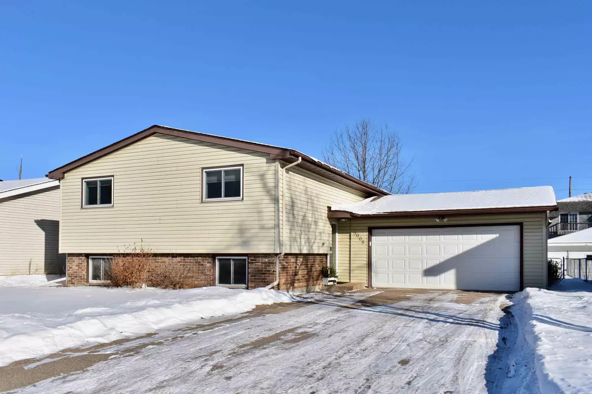 Goodview, MN 55987,5008 7th ST