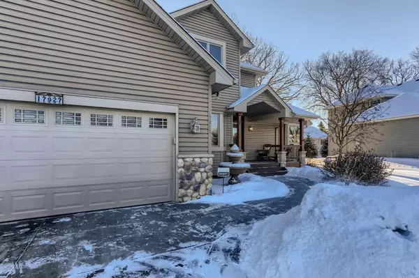 17927 Elgin ST NW, Elk River, MN 55330