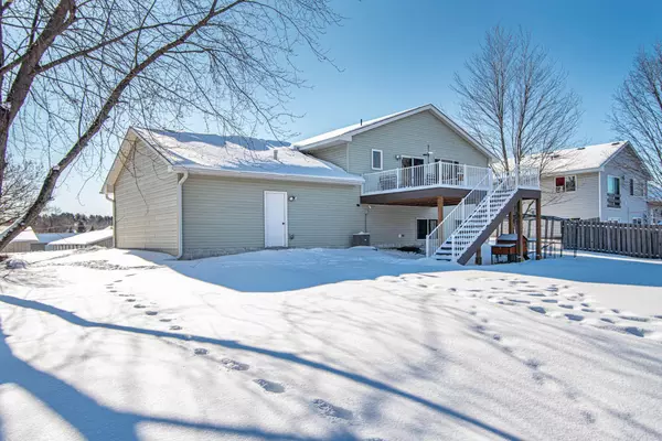 Stacy, MN 55079,8719 239th LN