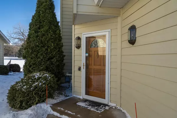 Owatonna, MN 55060,10 Augusta PL