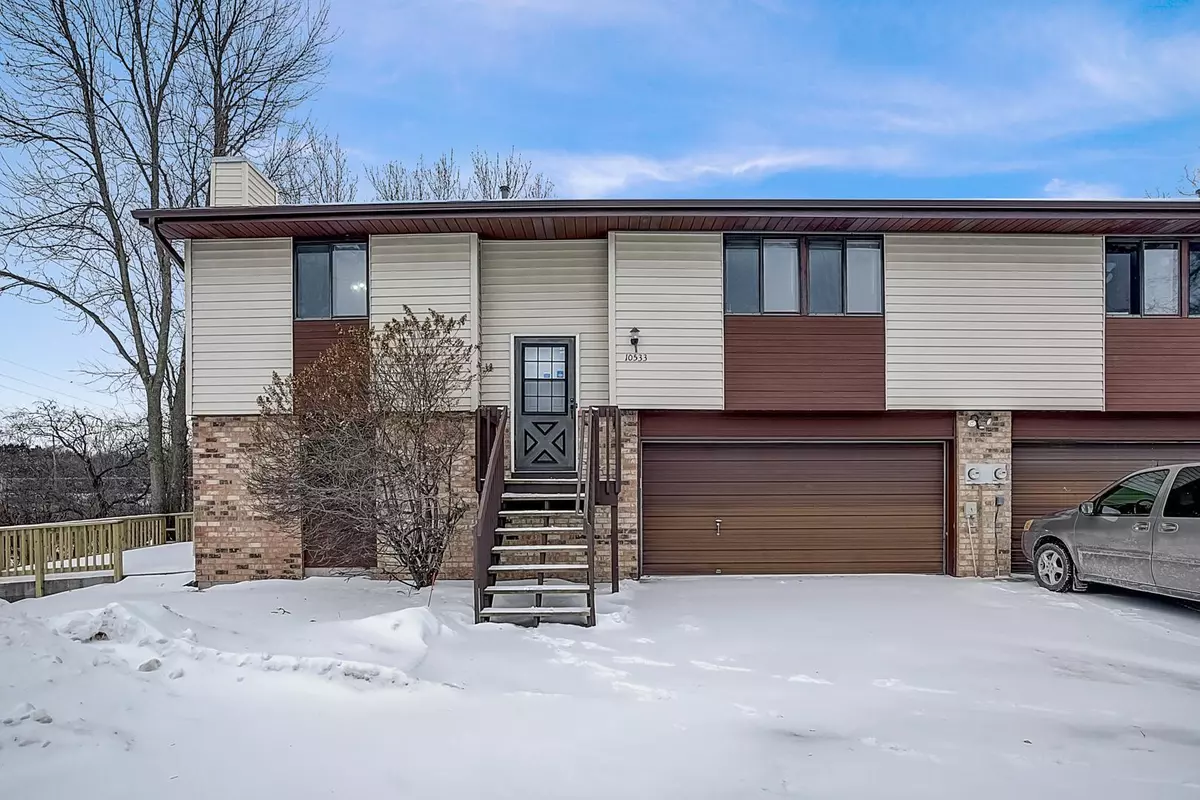 Coon Rapids, MN 55433,10533 Grouse CIR NW