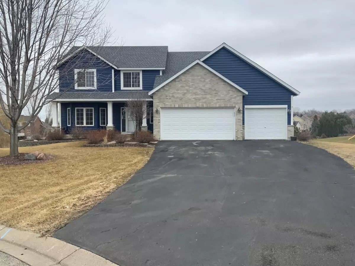 Shakopee, MN 55379,8825 Whispering Oaks Alcove