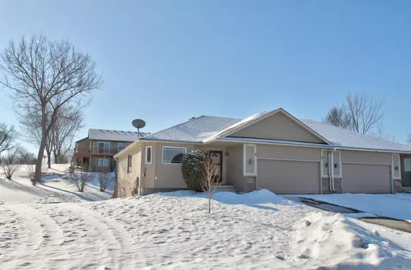 600 Union CT, Cannon Falls, MN 55009