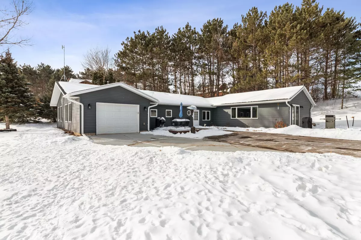 Mora, MN 55051,19127 Island View DR