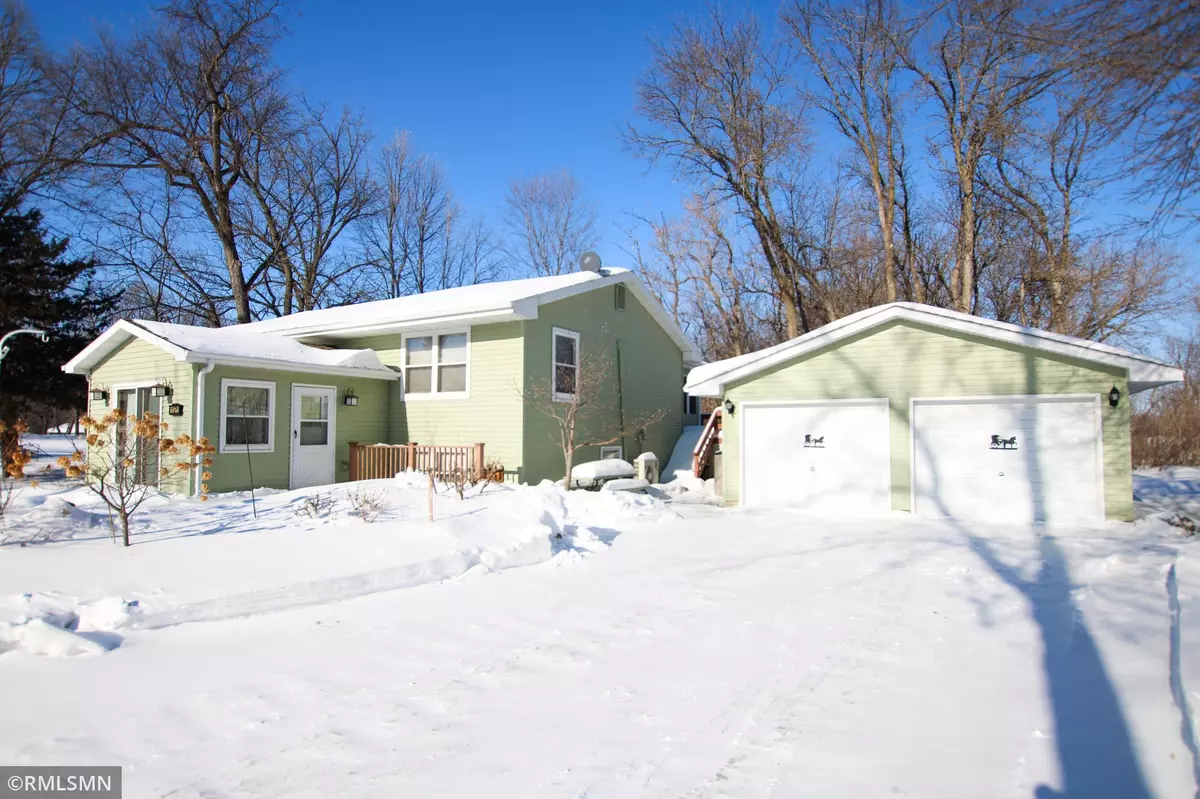 Alexandria, MN 56308,11571 Forada Beach RD SE