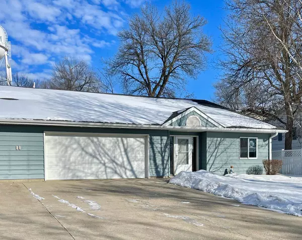 480 19th ST, Windom, MN 56101