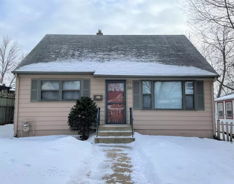 920 Magnolia AVE E, Saint Paul, MN 55106